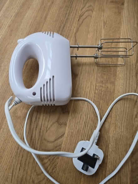 Photo of free Basic food whisk (TN21 Heathfield) #1