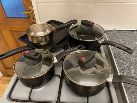 Photo of free Pans for cooking (Greaves LA1) #1