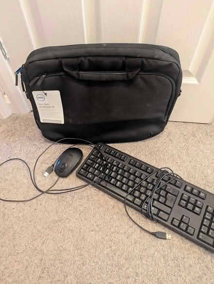 Photo of free Laptop bag, mouse and keyboard (Hemel Hempstead) #1