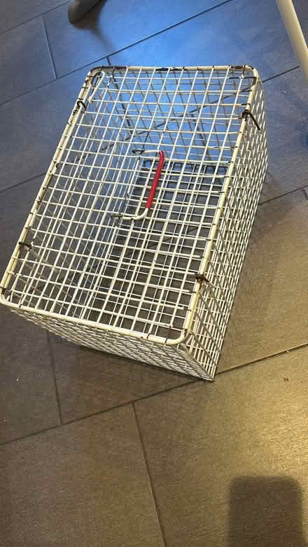 Photo of free Wire cat carrier (Danbury CM3) #1