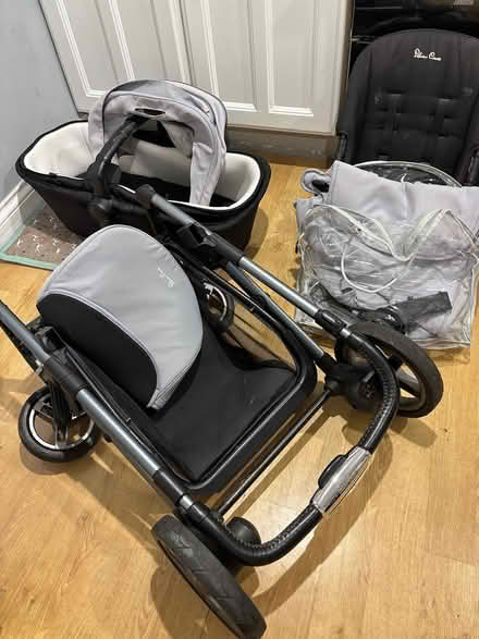 Photo of free Silver cross pram and breast pump (Clevedon BS21) #3