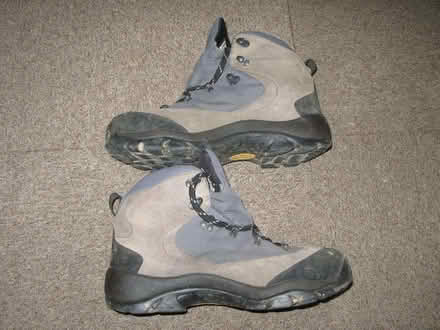 Photo of free Hiking Boots Size 44.5/UK10 (Goosey SN7) #4