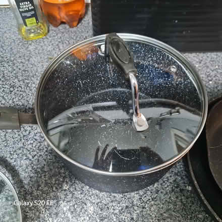 Photo of free Scoville never stick pan set (Lennoxtown G66) #4