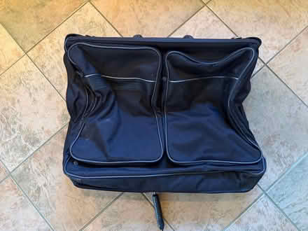 Photo of free Suit carrier (Four Marks GU34) #1