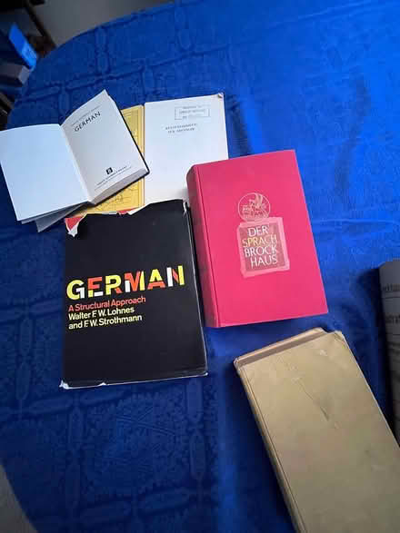 Photo of free German textbooks (southwest Sunnyvale) #1