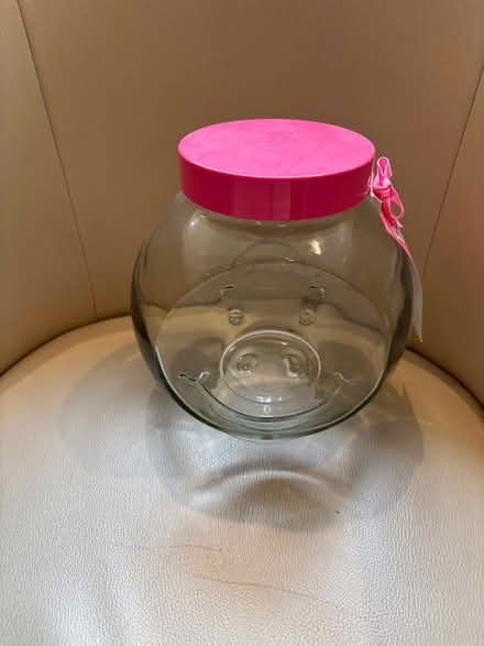 Photo of free Percy Pig sweetie jar (glass) (Southfields SW19) #1