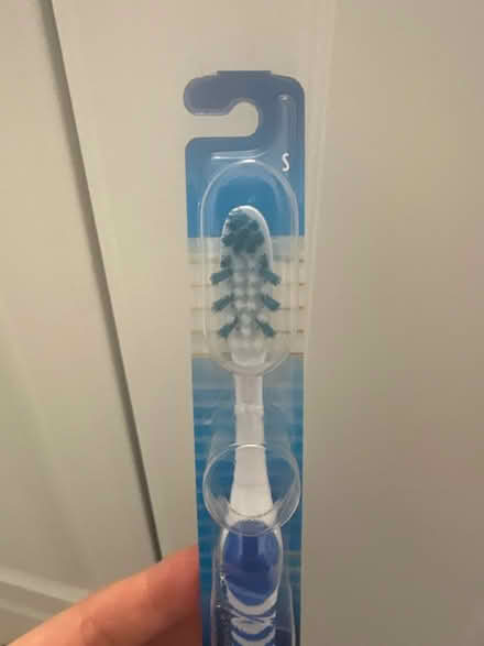 Photo of free New unopened oral b toothbrush (Clinton Hill, Brooklyn) #2