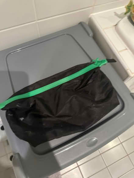 Photo of free Black and green wash bag (Liverpool L7) #1
