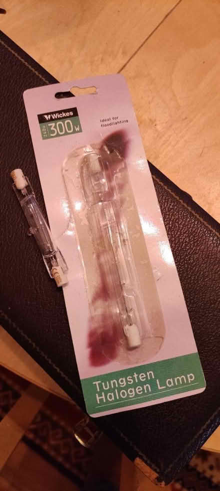 Photo of free Tungsten Halogen Bulbs (Nottingham NG7) #1