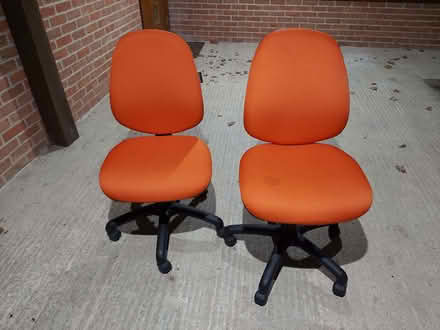 Photo of free Office swivel chairs (Rail Croft PO7) #2