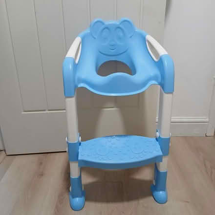 Photo of free Foldable Kid's Toilet Seat Steps (HA5 Eastcote Pinner) #1