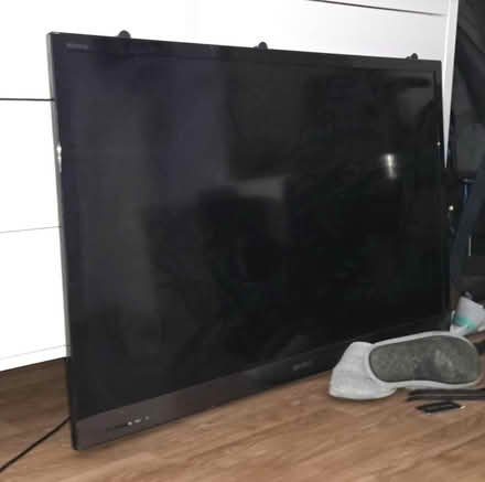 Photo of free 42" Sony non smart led tv (E4) #1