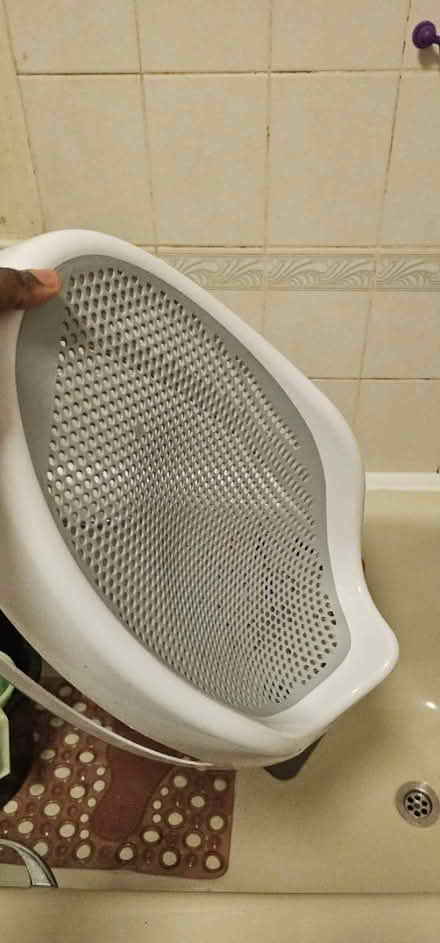 Photo of free Baby bath support (Derby city centre) #2