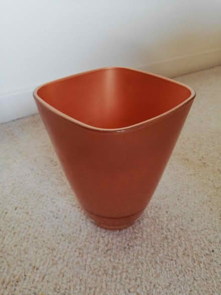 Photo of free Lovely copper coloured vase (Oldland Common, BS30) #1