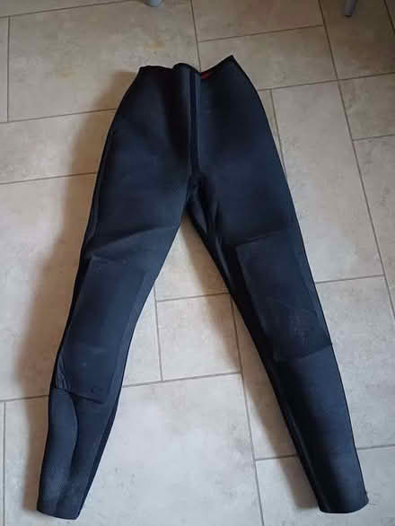 Photo of free Old wet suit (Charlton OX12) #2