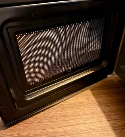 Photo of free Microwave (Edgeley stockport SK3) #4