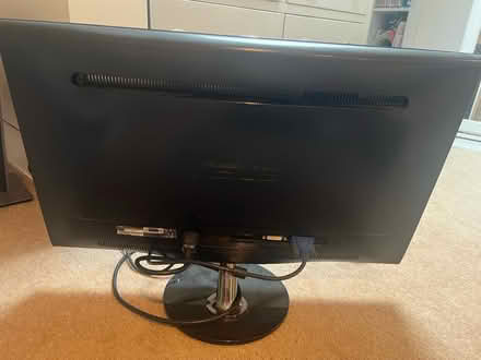 Photo of free ASUS monitor (Surbiton) #2