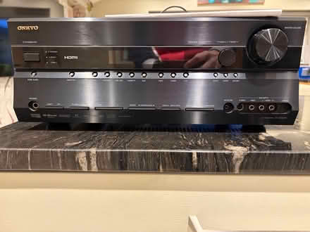 Photo of free Onkyo Sound Surround Amplifier (Carleton FY6) #1