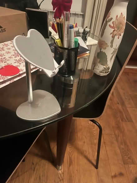 Photo of free Phone holder (Dublin 4) #2