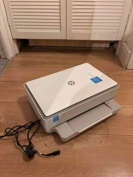 Photo of free Printer and scanner (Bethnal green E1) #1