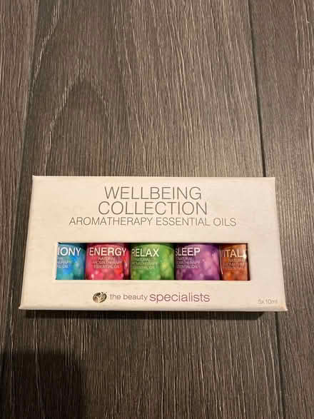 Photo of free Aromatherapy Essential Oils (Morley LS27) #1