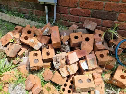 Photo of free bricks (Kiama NSW 2533) #1