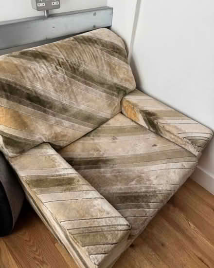 Photo of free Single arm chair (Shoreditch EC2A) #1