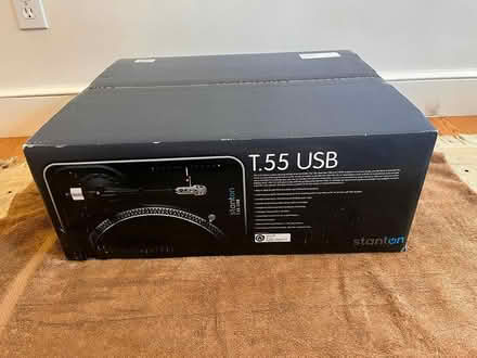 Photo of free Turntable with USB/S/PDIF outputs (Newton) #1