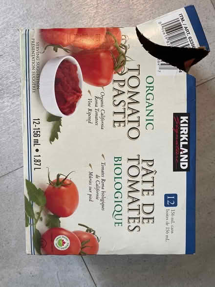 Photo of free Organic tomato paste - expired (Hunt Club) #1