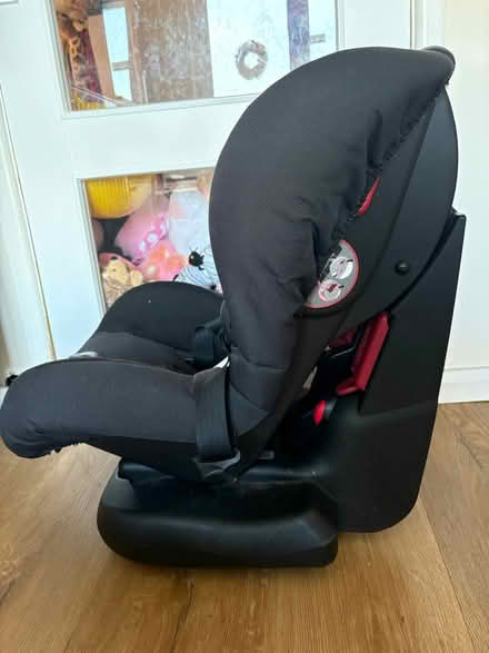 Photo of free Maxi-cosi Car Seat For 9month+ (GL20) #2