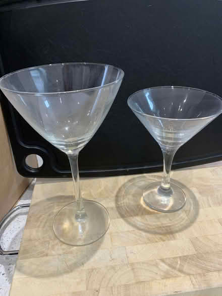 Photo of free Box of drinking glasses (KT17 - Stoneleigh) #2