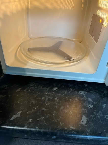 Photo of free Microwave (Paisley PA2) #2