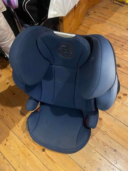 Photo of free Cyber car seat (Chesham HP5) #3