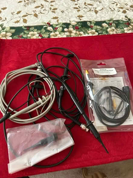 Photo of free 10 MHZ Oscilloscope (Clarksville Columbia area) #2