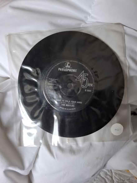 Photo of free Original Beatles single (L25 Woolton) #2