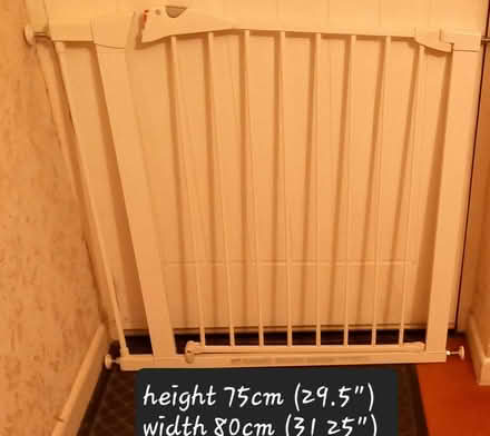 Photo of free Stairgate (Twyford RG10) #1