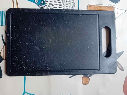 Photo of free Small, plastic chopping board, used (Teddington TW11) #1