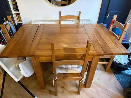 Photo of free Oak table (EN1) #1