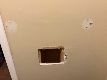 Photo of Material to patch fill hole (L5L 5P5) #2