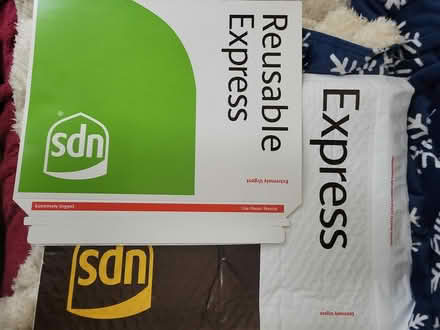 Photo of free UPS Shipping Materials (Pratt Institute-Myrtle Avenue) #1