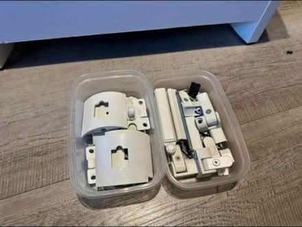 Photo of free Bose (N8) #2