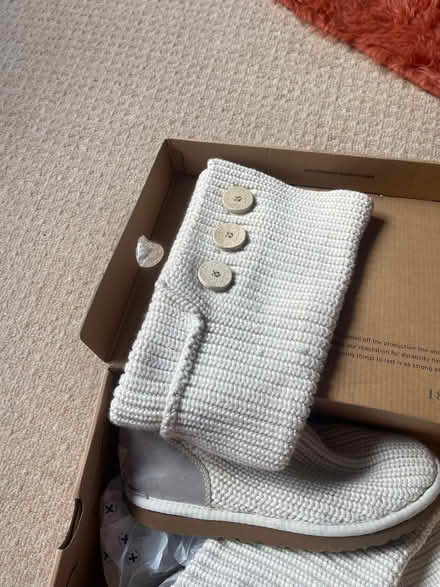 Photo of free Cream and grey Ugg boots size 6.5-7 (Kenilworth CV8) #3