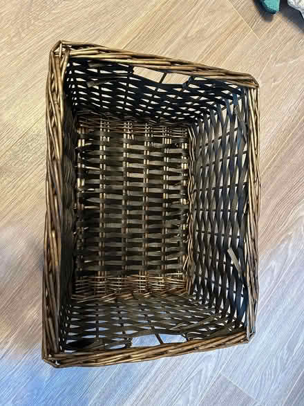 Photo of free various kitchen items (Ravenscourt Park W6) #3