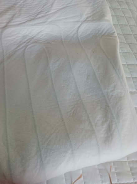 Photo of free Electric blanket (Priory Village RH15) #4