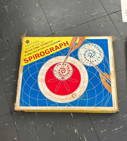 Photo of free Another vintage Spirograph Set (Teddington TW11) #1