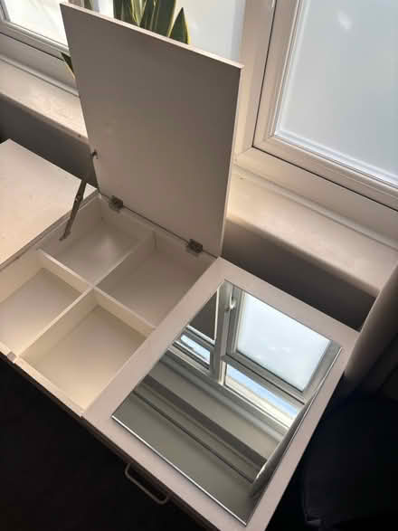 Photo of free White Dressing Table (Ruislip HA4) #4