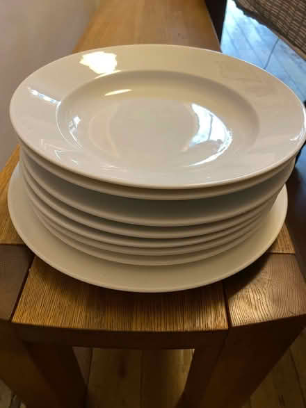 Photo of free White China playes (Holy Corner EH10) #2