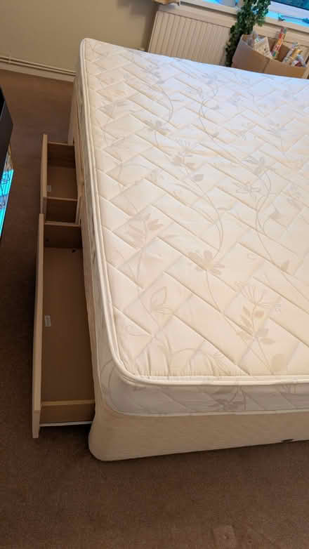 Photo of free double bed 4 draw (leicester LE2 eme) #3