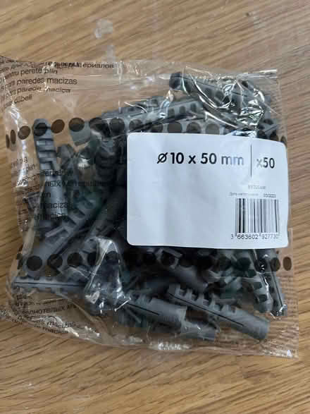 Photo of free rawlplugs 10x50 (Botley OX2) #1