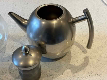 Photo of free Two tea pots (Swindon SN25) #3
